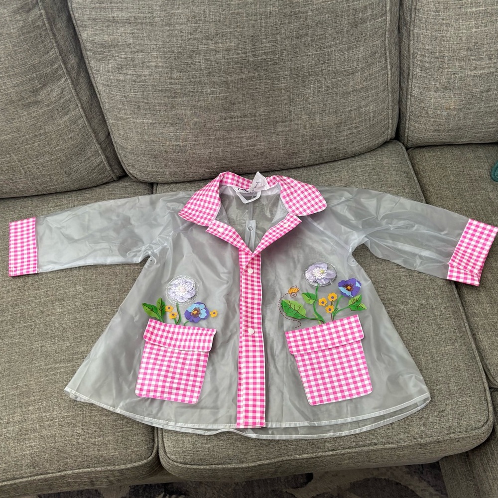 Kids Pink and White Floral Raincoat in great condition!